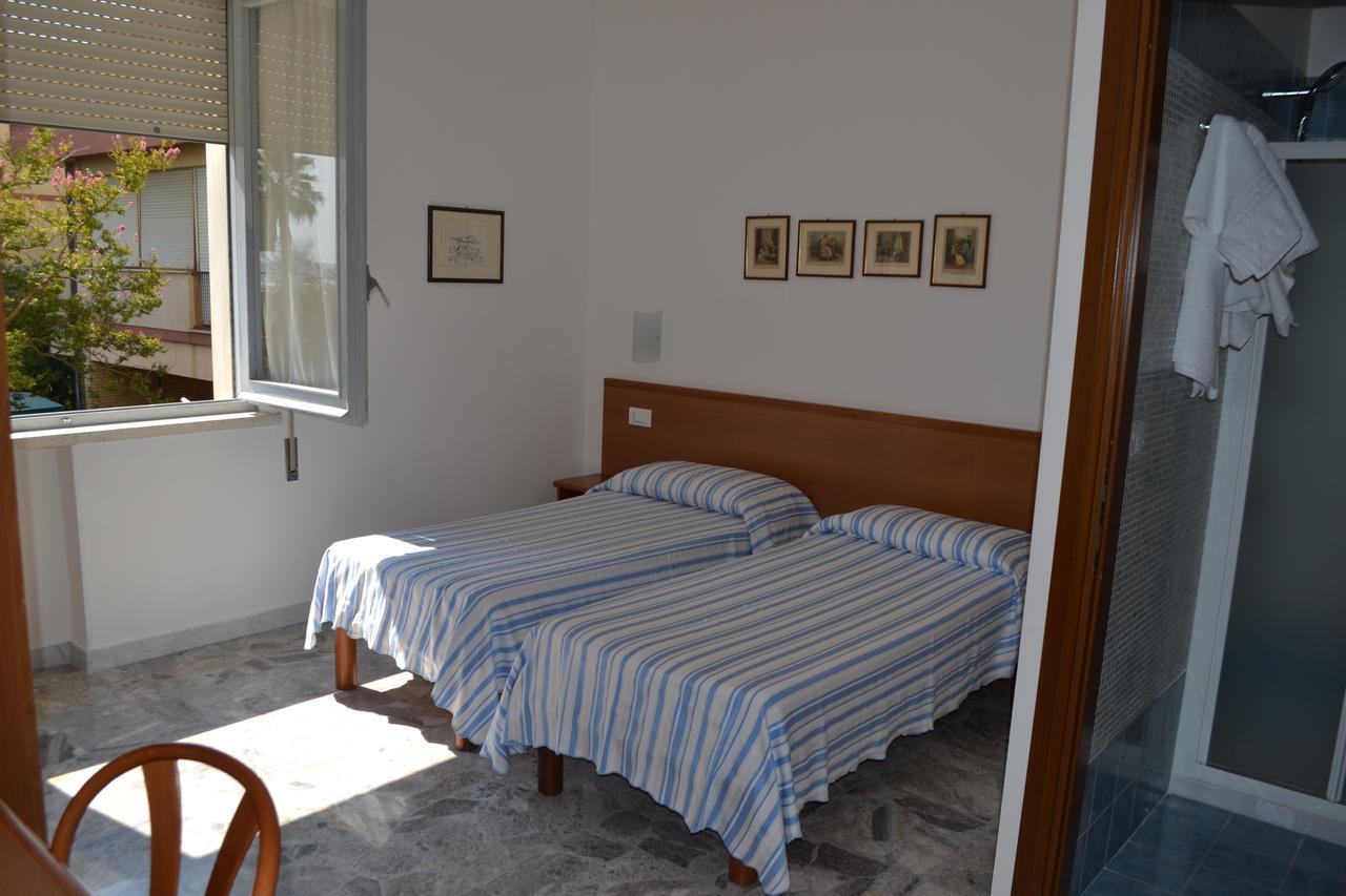 Albergo Quaglia Roseto Degli Abruzzi Eksteriør bilde